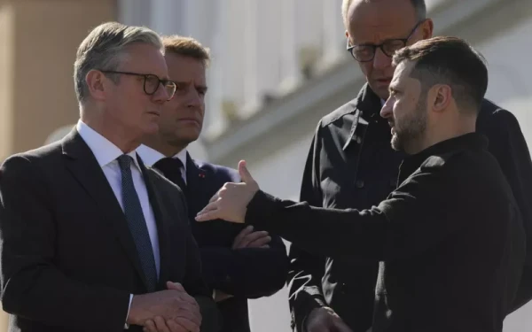 Τηλεφωνική επικοινωνία Ζελένσκι με Μακρόν, Μερτς και Στάρμερ για με το ειρηνευτικό σχέδιο Τραμπ