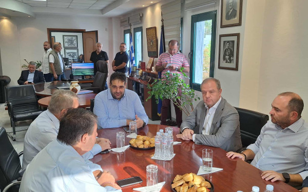 Στον Δήμο Πέλλας ο Θ. Λιβάνιος: Στο επίκεντρο η κατασκευή του Μουσικού Σχολείου και του Κολυμβητηρίου στα Γιαννιτσά