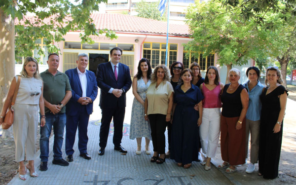 Θεσσαλονίκη: Σε σχολεία του Δήμου Κορδελιού - Ευόσμου ο Κυριάκος Πιερρακάκης