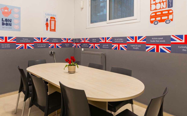 Κέντρο Ξένων Γλωσσών Jubilee: Η διδασκαλία των αγγλικών μέσα από τον πολιτισμό και την τέχνη