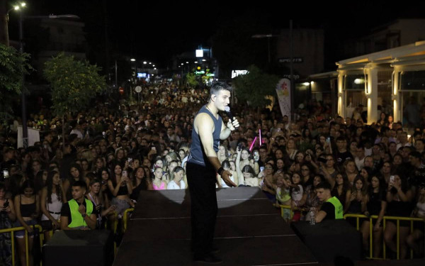 Ωραιόκαστρο: Ο κόσμος αγκάλιασε τη «Ζωντανή Αγορά»