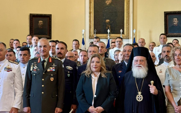 Πραγματοποιήθηκε η τελετή αποφοίτησης των σπουδαστών της 15ης εκπαιδευτικής σειράς φοίτησης εξ αποστάσεως της Σχολής Εθνικής Άμυνας