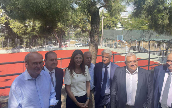 Θεσσαλονίκη: Στο ανακαινισμένο 29ο Δημοτικό Χατζηδάκης - Ζαχαράκη