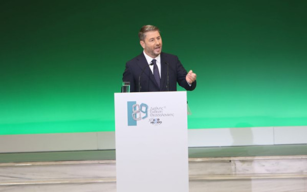 Το κυβερνητικό πρόγραμμα του ΠΑΣΟΚ παρουσίασε ο Νίκος Ανδρουλάκης στη ΔΕΘ - Οι 5 εθνικές προτεραιότητες