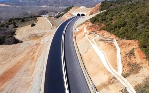 Ε65: Κυκλοφοριακές ρυθμίσεις έως τις 8 Σεπτεμβρίου - Κλειστή λωρίδα και ΛΕΑ προς Γρεβενά