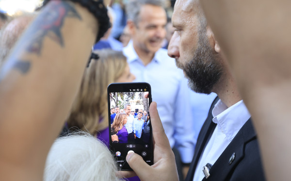 Μπροστά σε ένα δύσκολο πολιτικά φθινόπωρο ο Κυριάκος Μητσοτάκης. Γράφει ο Μποξέρ*