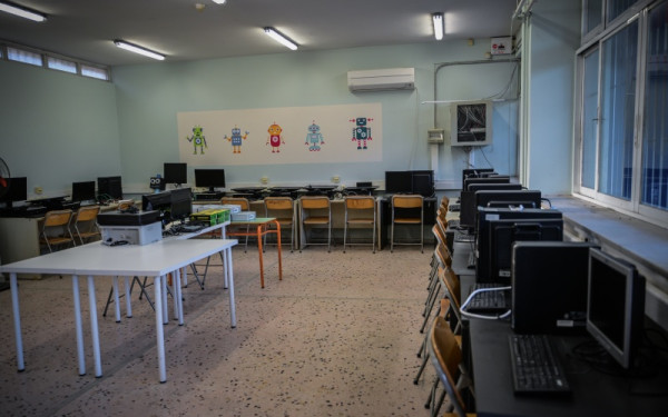 Ζαχαράκη για νέα σχολική χρονιά: Επιταχύνεται η β’ φάση αναπληρωτών - «Θέλουμε απολυτήριο με αξία, όχι κενά και λύσεις της τελευταίας στιγμής» (βίντεο)