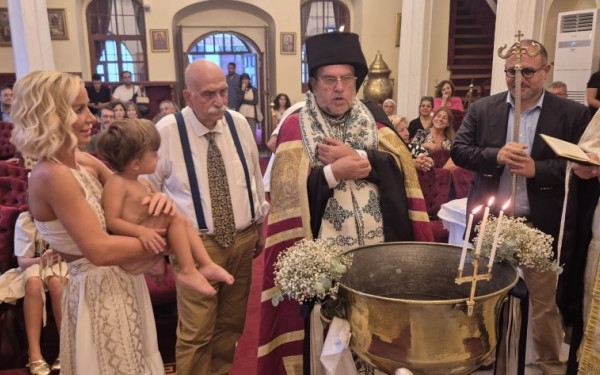Συγκινητικές στιγμές στην Κωνσταντινούπολη: Βάπτιση στο Μπαλίνο μετά από 72 χρόνια
