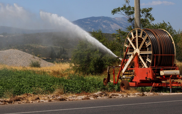 Αγρότες: Πότε θα καταβληθεί η βασική ενίσχυση ύψους περίπου 600 εκατομμυρίων ευρώ (βίντεο)