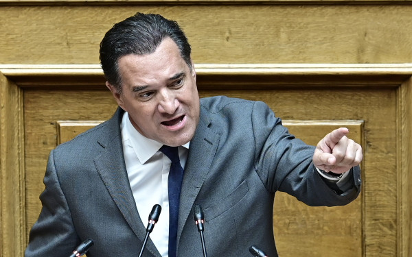 Αδ. Γεωργιάδης: Αυτό είναι οι Κρητικοί, λεβέντες και πολεμιστές - Θα τους αλλάξουμε; Τους γουστάρω (βίντεο)