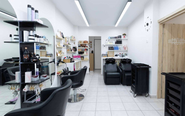 GlaM Hair Nails & Beauty Saloon – Μία νέα «υπογραφή» ομορφιάς στη Χαριλάου