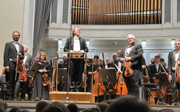 Στην Εσθονία με την ΚΟΘ: Καταχειροκροτήθηκαν οι δυο συναυλίες της ορχήστρας σε Πάρνου και Ταλίν