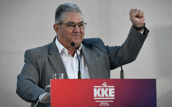 Δ. Κουτσούμπας από Θεσσαλονίκη: «Τα μηνύματα της εξέγερσης του Μάη του '36 είναι διαχρονικά» - Οι συναντήσεις του