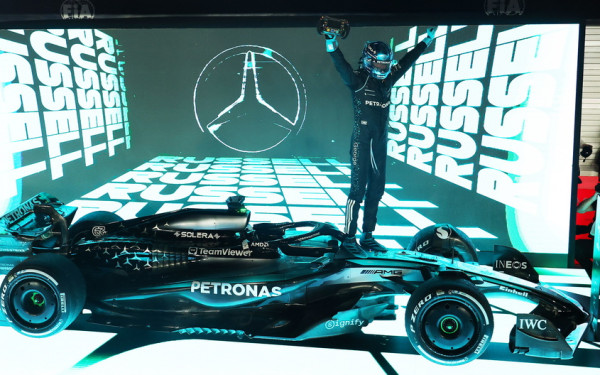 Φόρμουλα 1: Νικητής ο Ράσελ, πρωταθλήτρια η McLaren