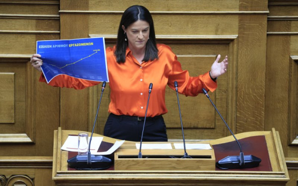 Κεραμέως από Βουλή: Πέντε αλήθειες και εννέα σημαντικές αλλαγές φέρνει το νέο εργασιακό νομοσχέδιο