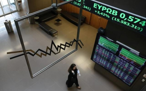 Σε νέα υψηλά οκτώ ετών κινήθηκε σήμερα το Χρηματιστήριο Αθηνών