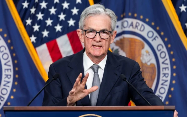 Η Fed μείωσε τα επιτόκια κατά 25 μονάδες βάσης