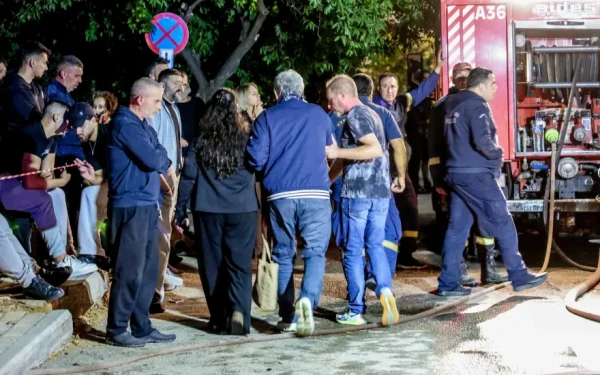 Θρίλερ στο Ηράκλειο με την πυρκαγιά: Έβαλε φωτιά και έκαψε την μάνα και τον θείο του - Με νάιλον σακούλα στο κεφάλι βρέθηκε η μία σορός (βίντεο)