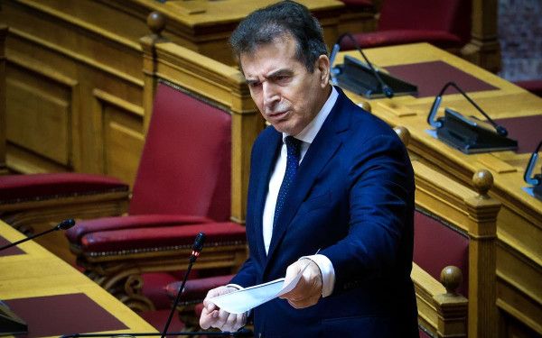 Μ. Χρυσοχοΐδης: «Πρόβλημα υπερπληθυσμού στις φυλακές – Θα δημιουργηθούν 8 νέα Καταστήματα»