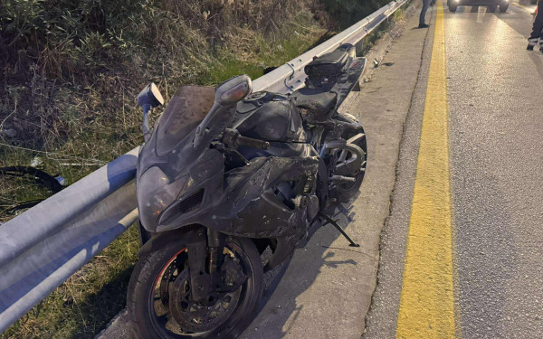 Θεσσαλονίκη: Τροχαίο ατύχημα στην Περιφερειακή Οδό - Τραυματίστηκε ελαφρά 28χρονος δικυκλιστής