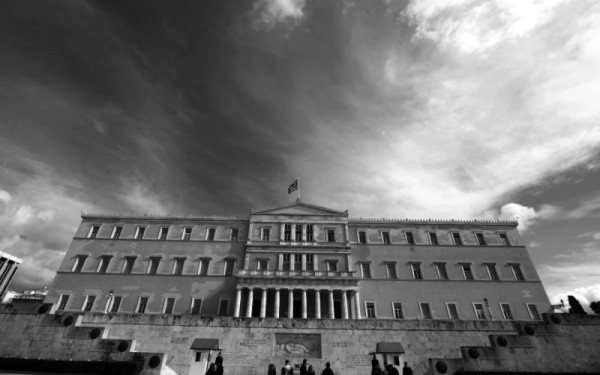 Απελευθέρωση της Αθήνας 1944: Η κατάληψη των Παλαιών Ανακτόρων και ο έλεγχος της πόλης