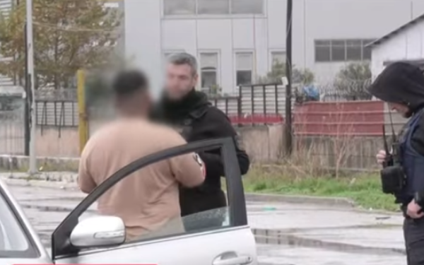 Θεσσαλονίκη: Αστυνομικοί έλεγχοι σε οικισμούς Ρομά - Συνεχίζονται οι περιπολίες στον οικισμό Αγία Σοφία στα Διαβατά