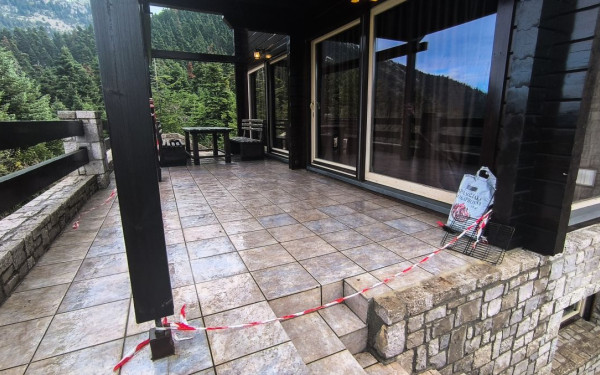 Με δύο καλάσνικοφ και ένα εννιάρι πιστόλι εκτέλεσαν τον Γιάννη Λάλα