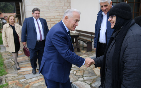 Αλεξανδρούπολη: Με την μητέρα της Ελένης Τοπαλούδη συναντήθηκε αντιπροσωπεία της ΚΕΔΕ