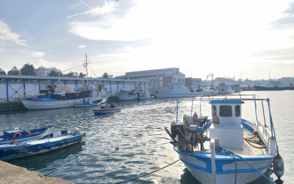 Θεσσαλονίκη: Κατασχέθηκε παράνομο αλιευτικό εργαλείο σε σκάφος στη Ν. Μηχανιώνα