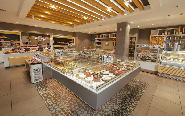 Ζαχαροπλαστεία Μίλτος: Μισός αιώνας γλυκιάς δημιουργίας στη Θεσσαλονίκη