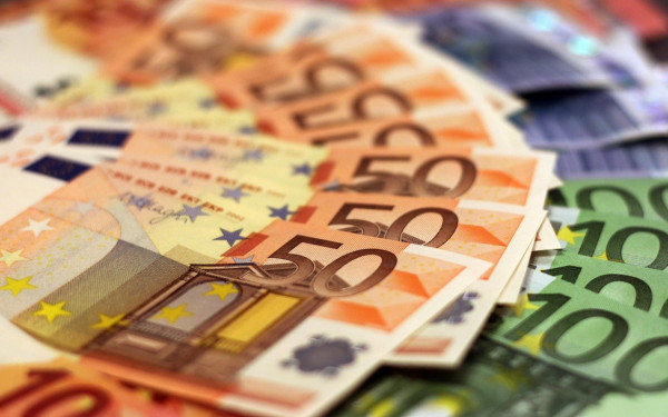 ΑΑΔΕ: Ολοκληρώθηκε η μεγάλη ετήσια φορολοταρία - Δώδεκα νικητές κερδίζουν από 100.000 ευρώ