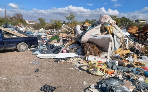 Χαλκιδική: Εισαγγελική παρέμβαση για «μπαζότοπο» στην Ποτίδαια