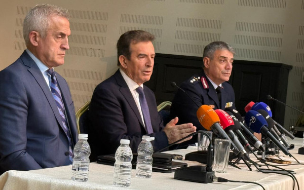 Μ. Χρυσοχοΐδης από Κρήτη: «Δεν θα αφήσουμε να κάνουν κουμάντο τοπικές μαφίες και νταήδες» - Τα νέα μέτρα για τις μπαλωθιές