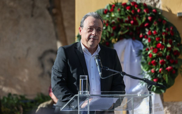 Θεοφάνεια 2026: Στην παραλία της Θεσσαλονίκης ο Σωκράτης Φάμελλος για την τελετή κατάδυσης του Σταυρού