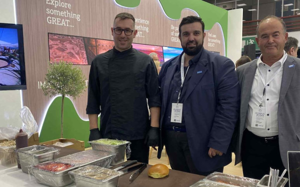 Θεσσαλονίκη-40η Philoxenia: Burger μυδιού, γαρίδας και μαύρου χοίρου κερνά η Πιερία