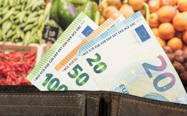 Αδιάκοπο ράλι ακρίβειας - Σκαρφάλωσε στο 5% ο πληθωρισμός τον Μάιο