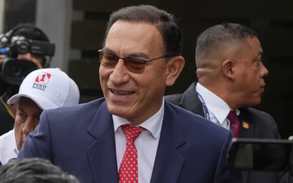 Καταδικάστηκε σε κάθειρξη 14 ετών για διαφθορά ο πρώην πρόεδρος του Περού, Μαρτίν Βισκάρα