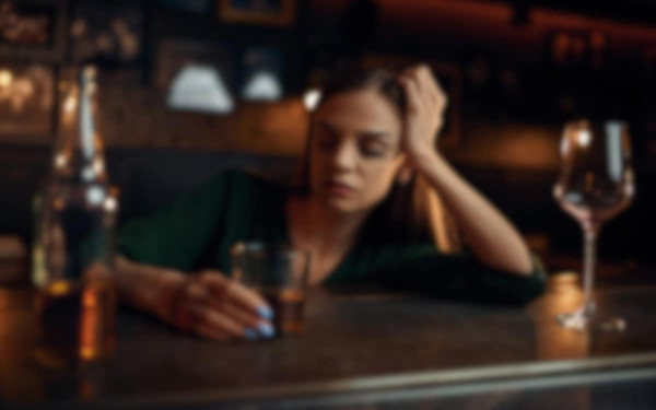 Πώς το αλκόολ συνδέεται με την εμφάνιση 20 σημαντικών προβλημάτων υγείας - Ελληνίδα ερευνήτρια επικεφαλής μεγάλης έρευνας