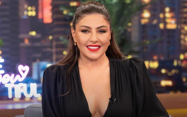 Ελενα Παπαρίζου: Πήρε εξιτήριο από το νοσοκομείο μετά την περιπέτεια της υγείας της