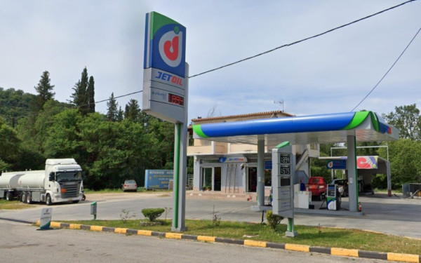 Θεσσαλονίκη: Η Cetracore-Jetoil ανέστειλε αιφνιδιαστικά τη λειτουργία της - Κυρώσεις λόγω σχέσεων με τη Ρωσία (βίντεο)