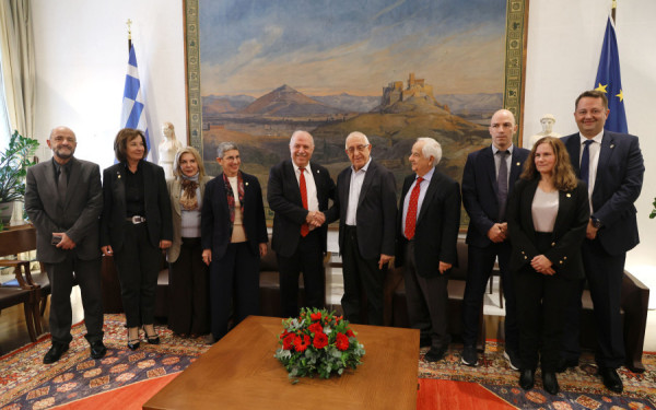 Μνημόνιο συνεργασίας μεταξύ Κοινοβουλίου και Πανεπιστημίου Πειραιώς - Tι περιλαμβάνει