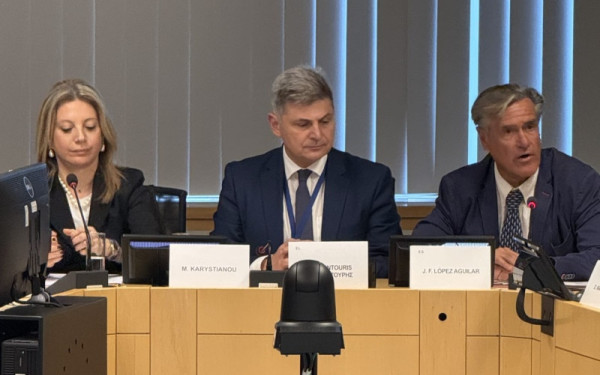 Φαραντούρης, Καρυστιανού και Ράμμος στις Βρυξέλλες: Διώξεις για Τέμπη και ΟΠΕΚΕΠΕ δεν πρέπει να μπλοκάρονται από άρθρο 86 (βίντεο)