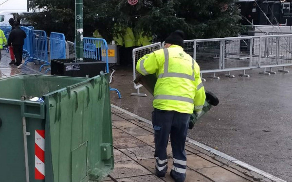 Δήμος Θεσσαλονίκης: Περίπου 1.750 πρόστιμα για παράνομο παρκάρισμα μπροστά σε κάδους