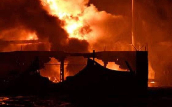Ρωσία: Συναγερμός στο Ραστόφ - Ουκρανικά drones χτύπησαν πολυκατοικίες και βιομηχανικά κτίρια (βίντεο)