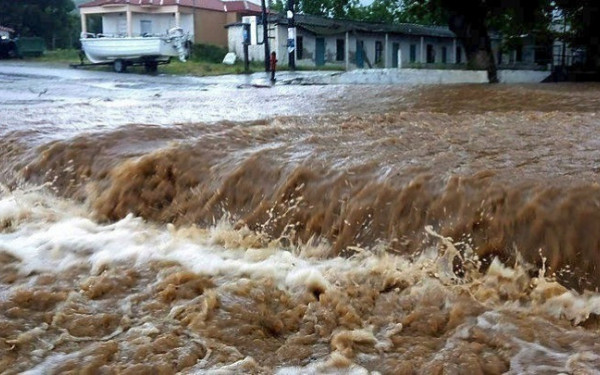Τρίκαλα: Σε ετοιμότητα οι Περιφερειακές Ενότητες και οι δήμοι στη Δυτ. Θεσσαλία για υπερχειλίσεις ποταμών
