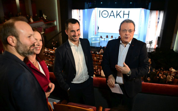 «Μηνύματα» στον Α. Τσίπρα στέλνουν Σ. Φάμελλος και Α. Χαρίτσης - Ζητούν ενότητα και κοινό μέτωπο