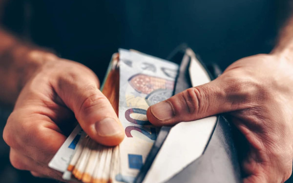 Ο «χάρτης» πληρωμών από e-ΕΦΚΑ και ΔΥΠΑ για την περίοδο 14 έως 17 Απριλίου