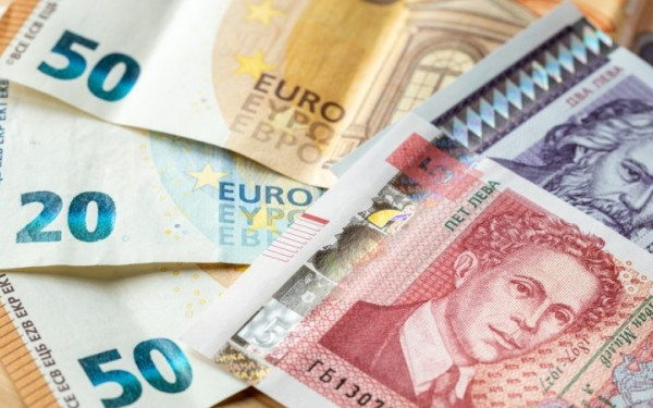 Η Βουλγαρία μπαίνει στο ευρώ την 1η Ιανουαρίου του 2026 - Διχασμένοι οι πολίτες