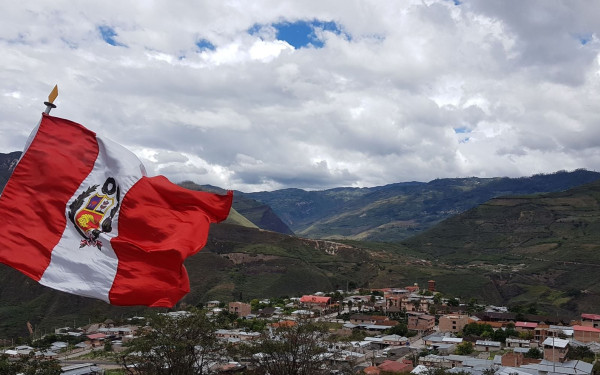 Περού: Σύγκρουση μίνι βαν με φορτηγό στέρησε την ζωή σε 13 ανθρώπους