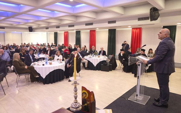 ΔΕΘ: Νέο αναπτυξιακό κεφάλαιο το 2026 - Έκοψε την πρωτοχρονιάτικη πίτα της η εταιρεία